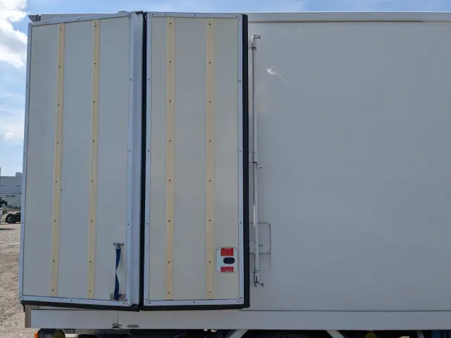 日野 デュトロ TPG-XZU712M(2WD)の写真30