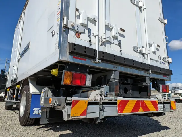 いすゞ エルフ TPG-NPR85AN(2WD)の写真8