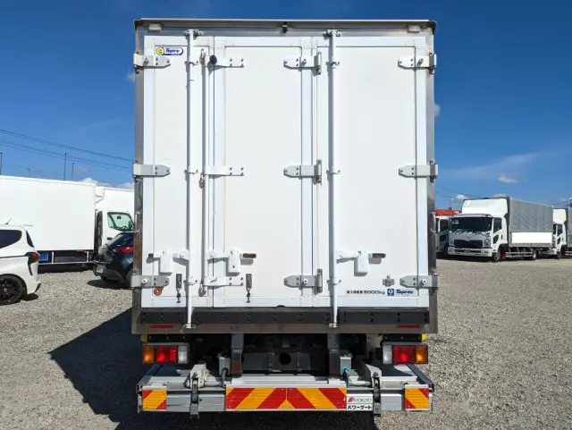 いすゞ エルフ TPG-NPR85AN(2WD)の写真10