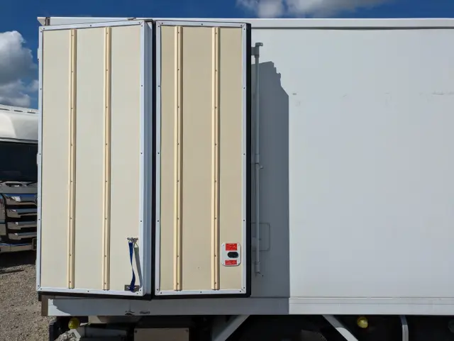 いすゞ エルフ TPG-NPR85AN(2WD)の写真32