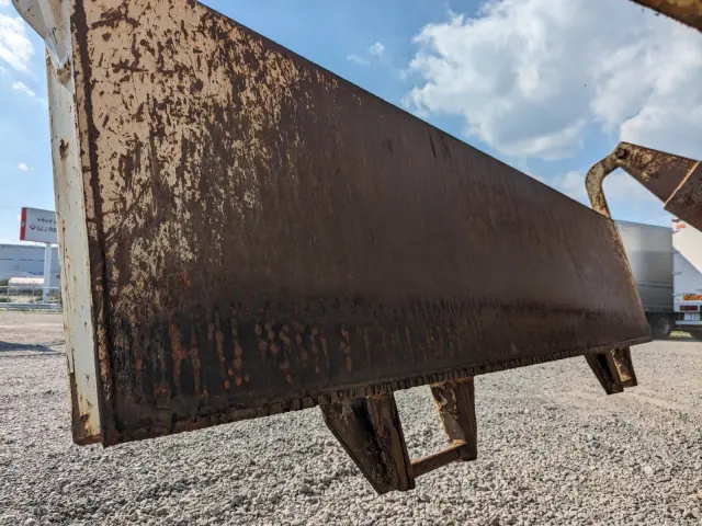 日野 プロフィア QPG-FS1AKDA(6x4)の写真9