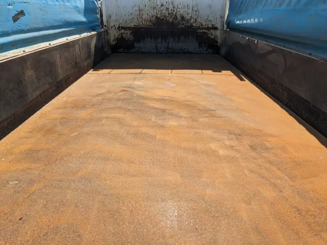 日野 プロフィア QPG-FS1AKDA(6x4)の写真12