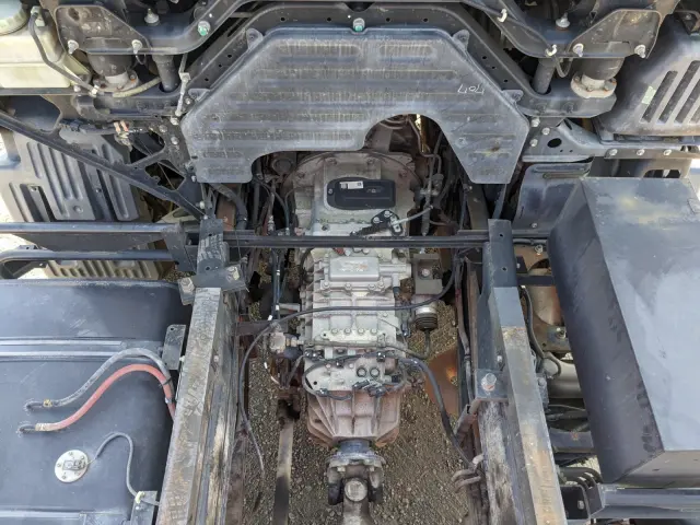 日野 プロフィア QPG-FS1AKDA(6x4)の写真36