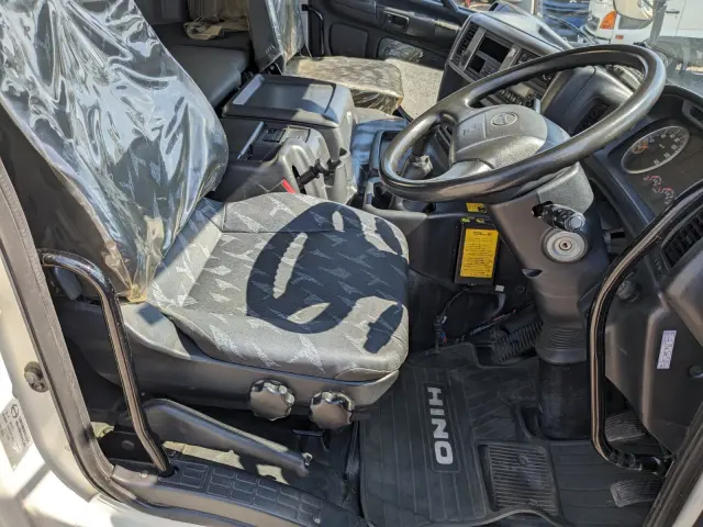 日野 プロフィア QPG-FS1AKDA(6x4)の写真38