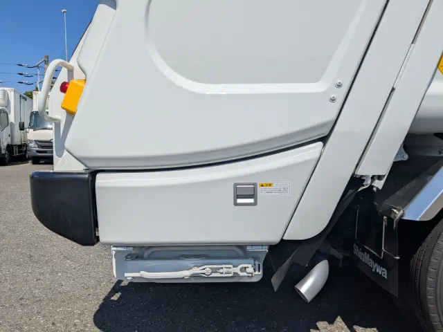 三菱 キャンター 2RG-FEAV0(2WD)の写真31