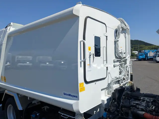 三菱 キャンター 2RG-FEAV0(2WD)の写真44