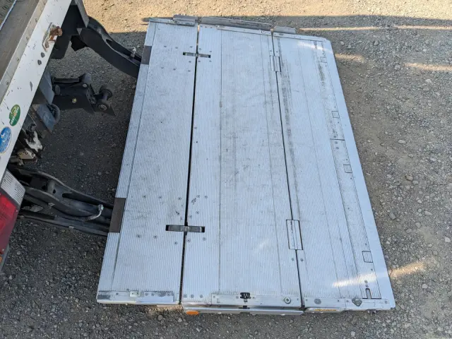 いすゞ エルフ TPG-NPR85AN(2WD)の写真12