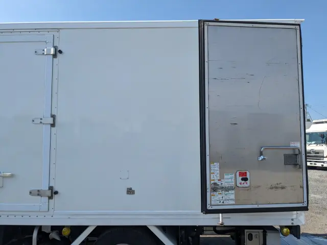 いすゞ エルフ TPG-NPR85AN(2WD)の写真24