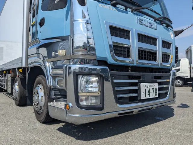 いすゞ ギガ QKG-CYJ77A(8x4)の写真46