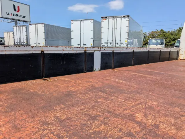 いすゞ フォワード TKG-FRR90T2(2WD)の写真12