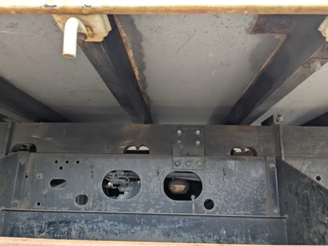 いすゞ フォワード TKG-FRR90T2(2WD)の写真19