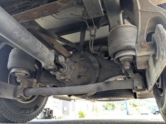 いすゞ フォワード TKG-FRR90T2(2WD)の写真20