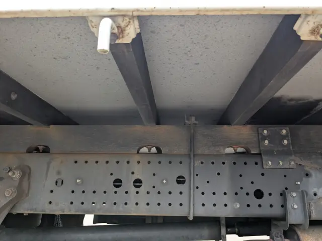 いすゞ フォワード TKG-FRR90T2(2WD)の写真30