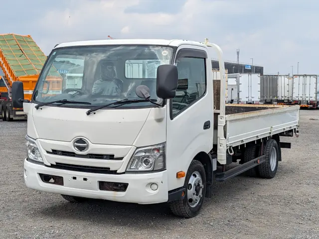 日野 デュトロ 2RG-XZU712M(2WD)の写真1