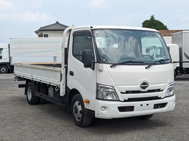 日野 デュトロ 2RG-XZU712M(2WD)の写真2