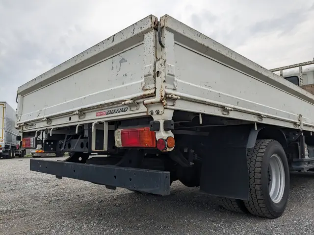 日野 デュトロ 2RG-XZU712M(2WD)の写真6