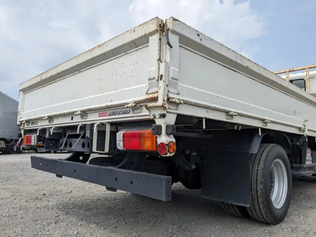 日野 デュトロ 2RG-XZU712M(2WD)の写真6