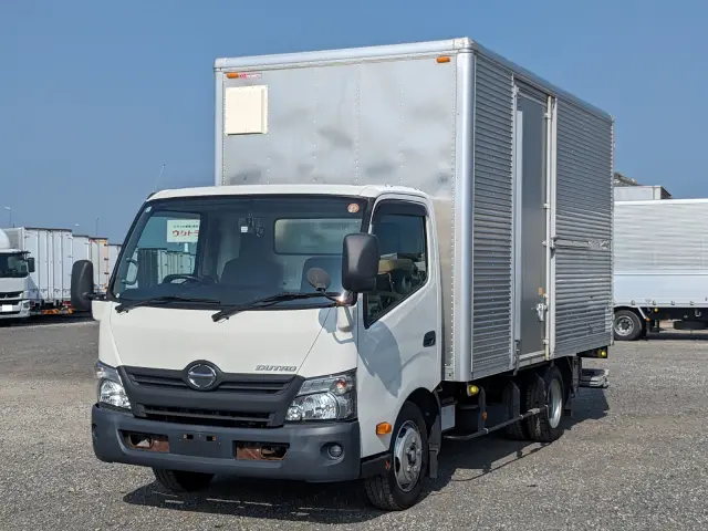 日野 デュトロ TPG-XZU710M(2WD)の写真1