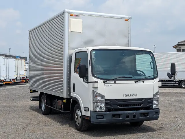 いすゞ エルフ TPG-NPR85AN(2WD)の写真2