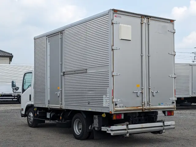 いすゞ エルフ TPG-NPR85AN(2WD)の写真3