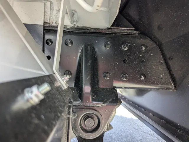 三菱 キャンター 2RG-FEAV0(2WD)の写真9