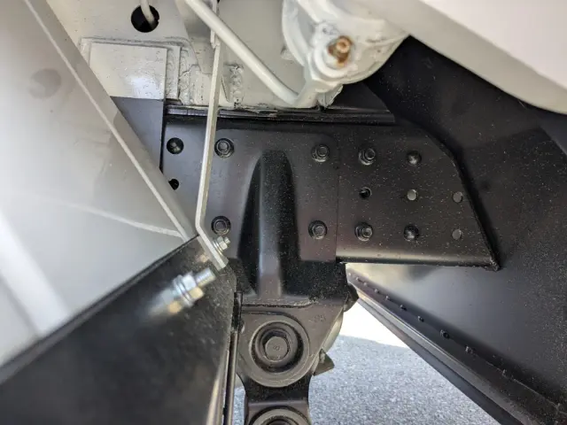 三菱 キャンター 2RG-FEAV0(2WD)の写真9