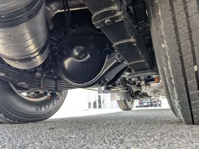 三菱 キャンター 2RG-FEAV0(2WD)の写真12