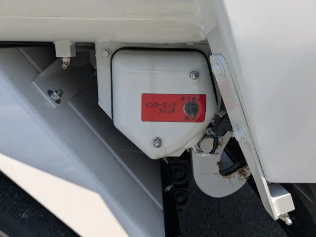 三菱 キャンター 2RG-FEAV0(2WD)の写真35