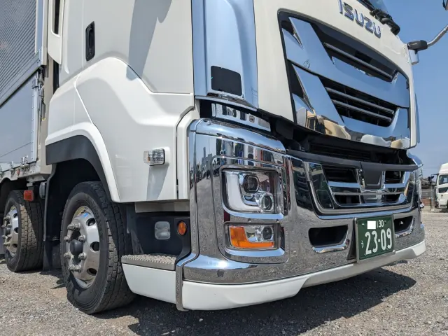 いすゞ ギガ 2PG-CYJ77D(8x4)の写真27