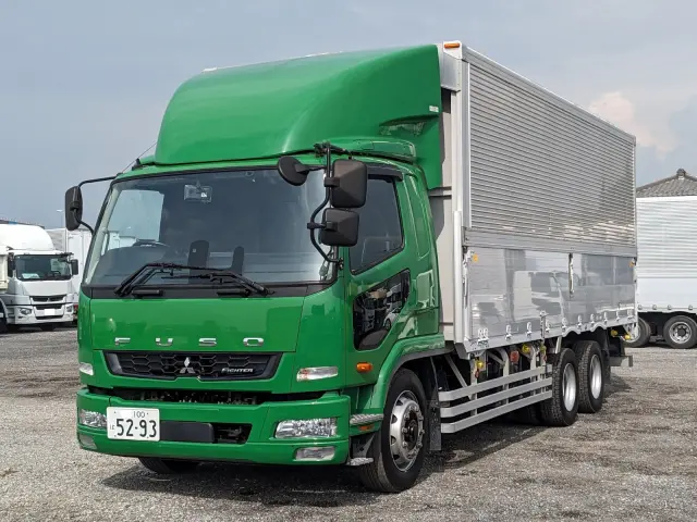三菱 ファイター 2DG-FQ62F(6x4)の写真1