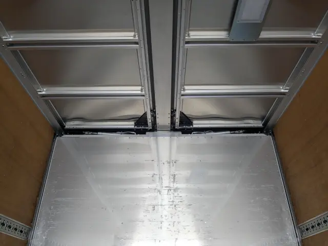 UD クオン 2PG-CG5CA(8x4)の写真14