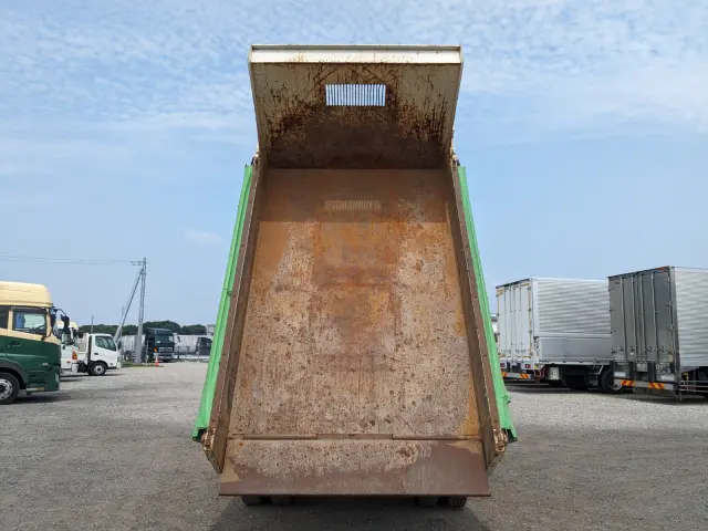 いすゞ フォワード TKG-FRR90S2(2WD)の写真8