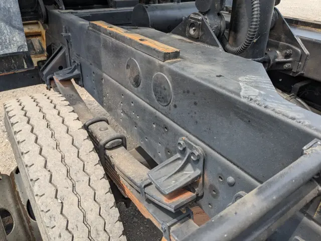 いすゞ フォワード TKG-FRR90S2(2WD)の写真39