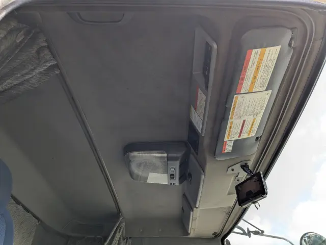 いすゞ ギガ QKG-CYJ77A(8x4)の写真25