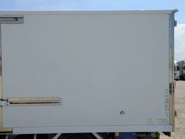 三菱 キャンター 2RG-FEB50(2WD)の写真21