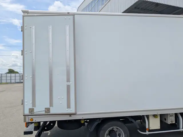 日野 デュトロ TKG-XZU712M(2WD)の写真31