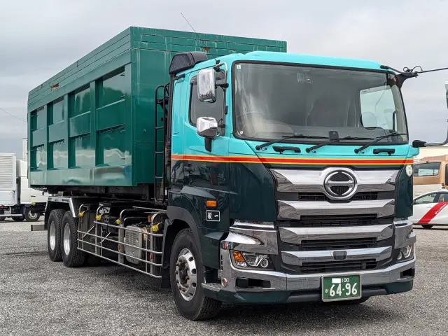 日野 プロフィア 2DG-FS1AHA(6x4)の写真1