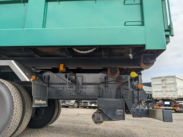 日野 プロフィア 2DG-FS1AHA(6x4)の写真15