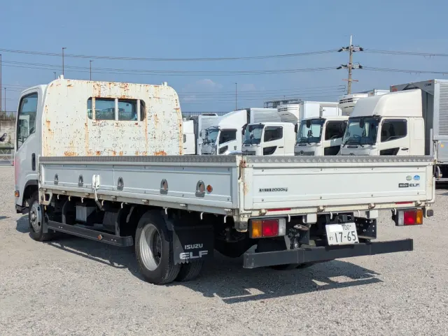 いすゞ エルフ TPG-NPR85AR(2WD)の写真5