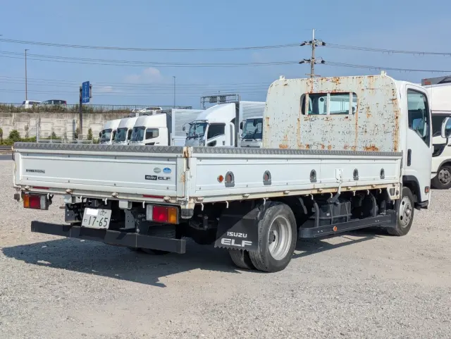 いすゞ エルフ TPG-NPR85AR(2WD)の写真7