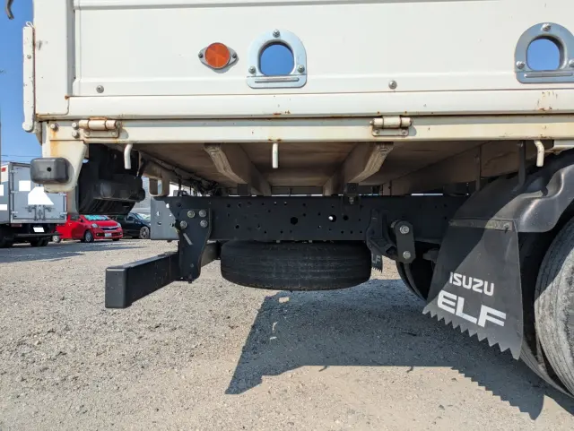 いすゞ エルフ TPG-NPR85AR(2WD)の写真23