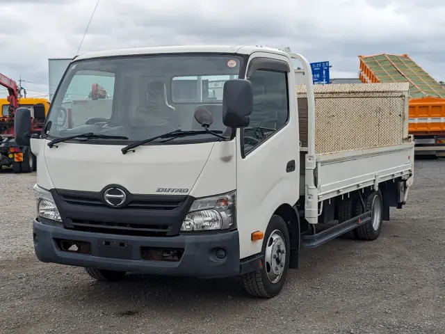 日野 デュトロ TPG-XZU710M(2WD)の写真1