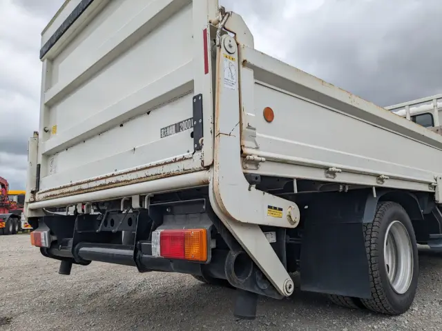 日野 デュトロ TPG-XZU710M(2WD)の写真6