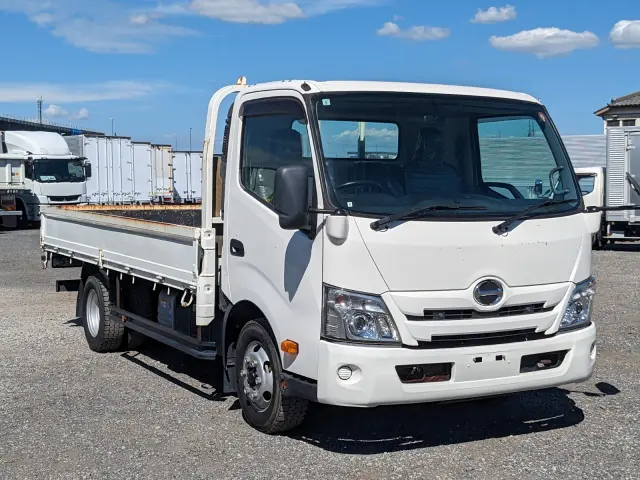 日野 デュトロ 2RG- XZU712M(2WD)の写真2