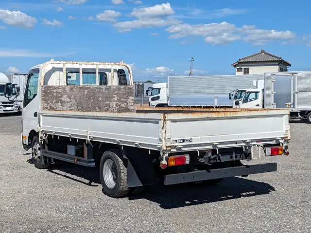 日野 デュトロ 2RG- XZU712M(2WD)の写真3
