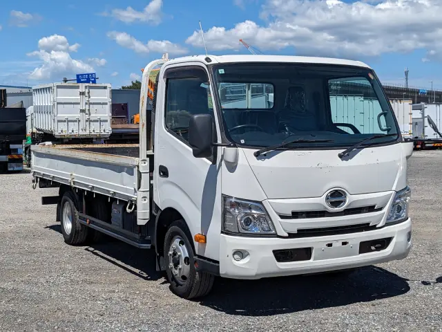 日野 デュトロ 2RG-XZU712M(2WD)の写真2