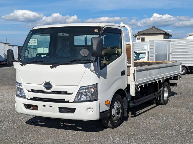 日野 デュトロ 2RG-XZU712M(2WD)の写真1