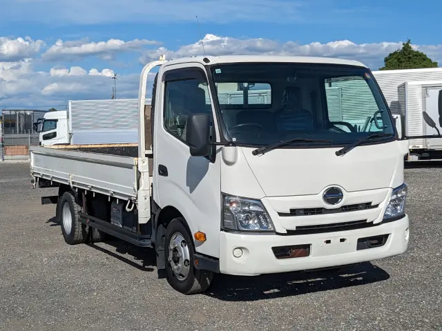 日野 デュトロ 2RG-XZU712M(2WD)の写真2