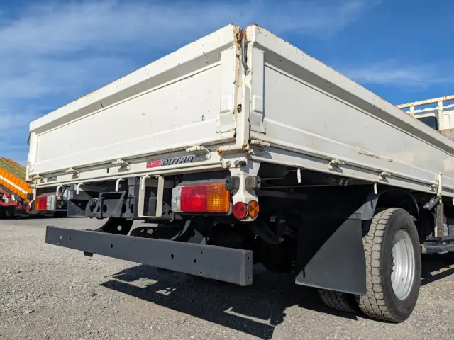日野 デュトロ 2RG-XZU712M(2WD)の写真6