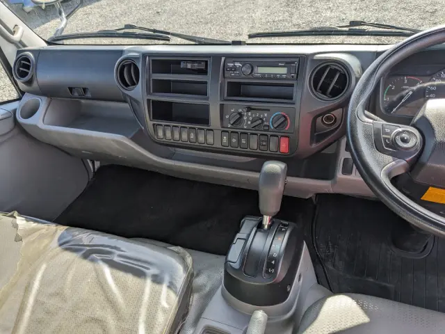 日野 デュトロ 2RG-XZU712M(2WD)の写真27